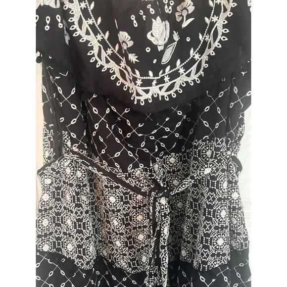 Anthropologie Off The shoulder Marisol Black White Maxi Dress Ruffle 2W4 NWT - Picture 4 of 10